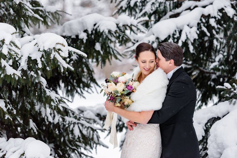 Wedding Wednesday | Winter Wonder