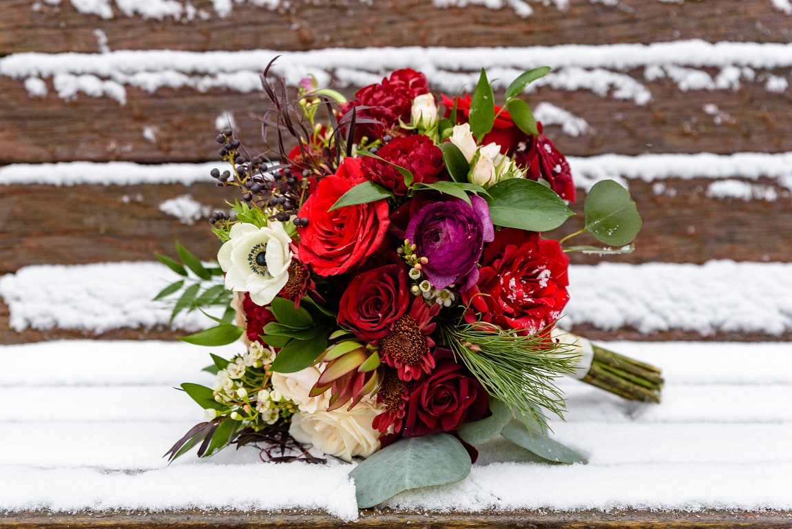 Merry Monday  |  5 Reasons Winter Weddings Rock