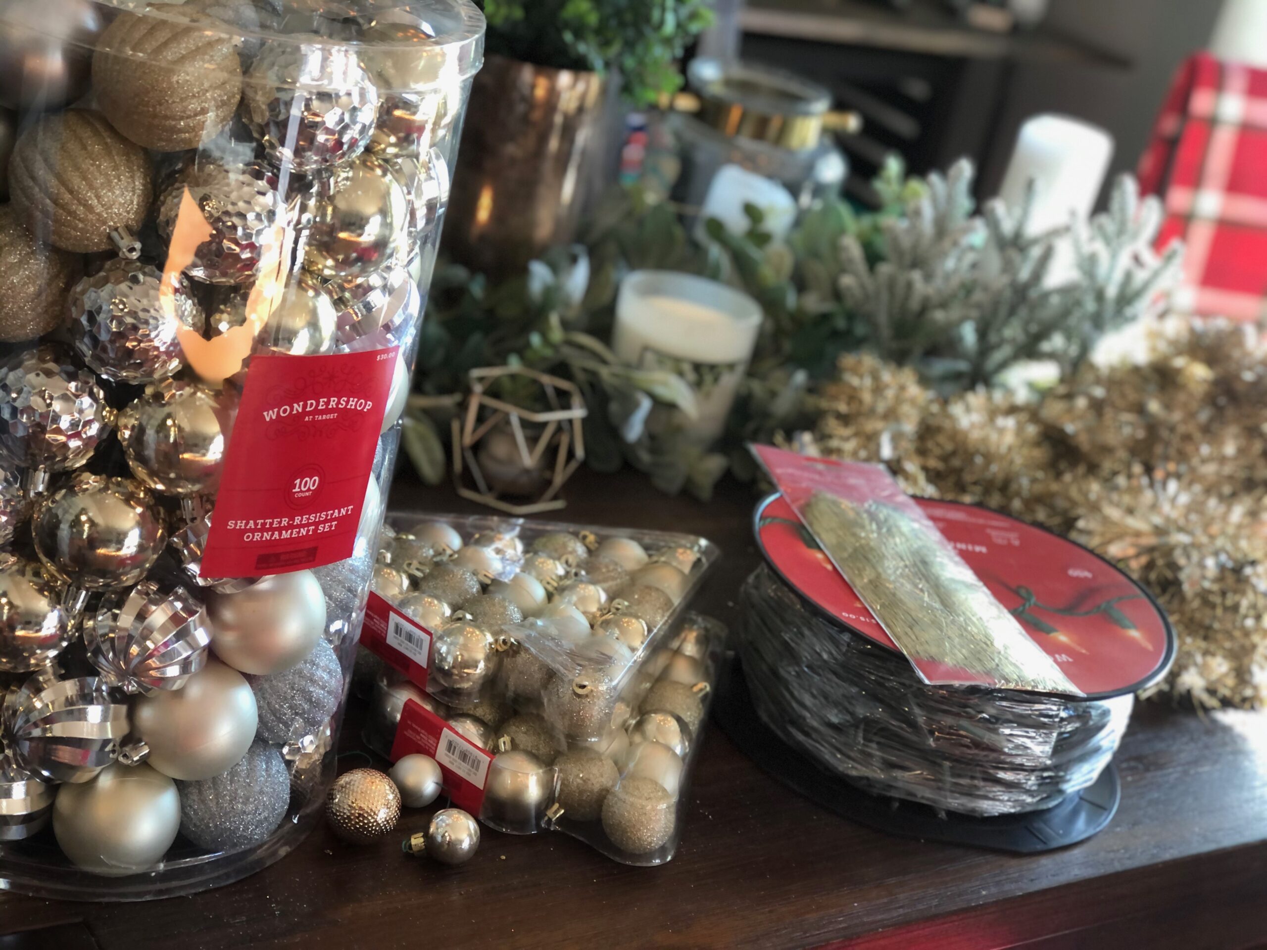 Merry Monday |  Tips & Tricks for Beautiful Christmas Decor